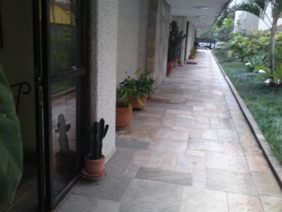 HIGIENOPÓLIS - 125 M2. - 3 DORMTS. - 1 SUÍTE - 1 VAGA - REFORMADO/NOVO.