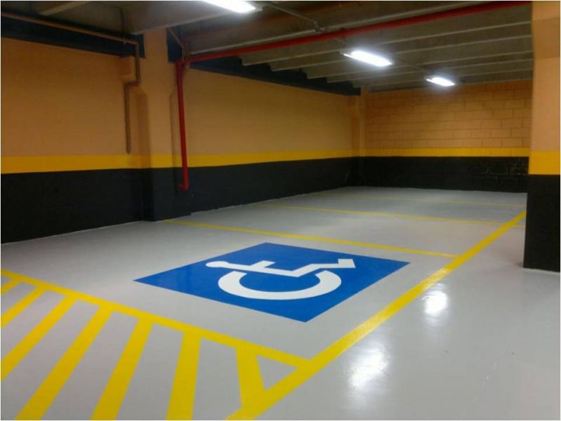 Pintura de Vagas de Deficiente e Revestimento Epóxi