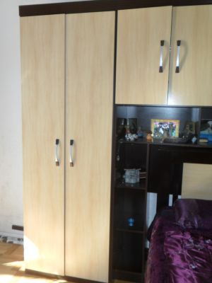 VENDO ROUPEIRO DE 13 PORTAS