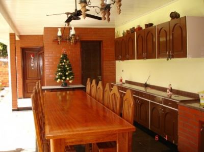 Vendo casa ótima localização