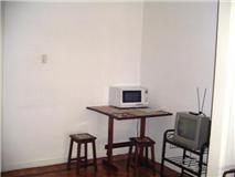 COPACABANA. ESTUDIO EM PREDIO DE LUXO.