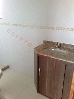 Olinto Imóveis vende Duplex 3 qts no Bela Vista em Rio das Ostras