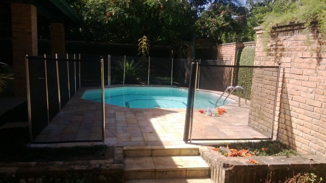 Cerca,tela  para piscina - removivel- para crianças ,ligue(11)2306 0821