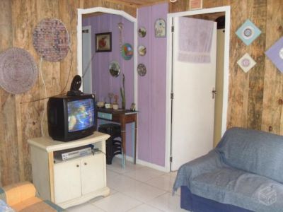 CASA MISTA SEMI NOVA (2 ANOS)  CURITIBA