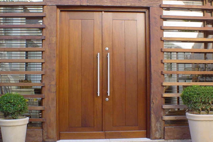 Marceneiro instalação de portas e janelas rio de janeiro Whatsapp 2199935-8395