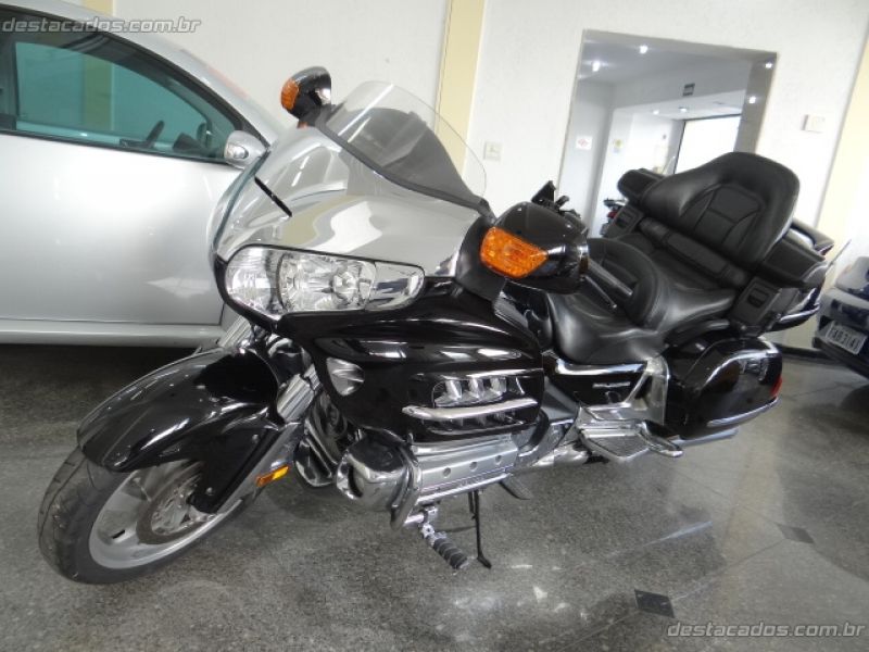GL 1800 GOLD WING - PRETO