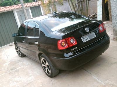 VW Polo Sedan 1.6 Flex 8v