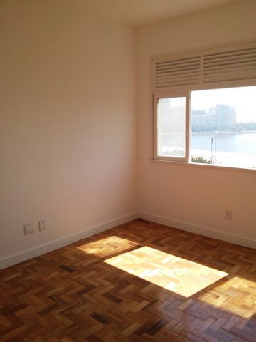 Praia de Botafogo -Apt 2 Quartos - 80m2 - 1 Vaga - Andar Alto - Vista Baía