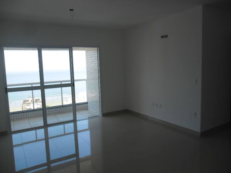 Vendo apto 03 dorm / sendo 1 suíte / 02 vagas R$ 860.000.00 ( Embaré Santos )