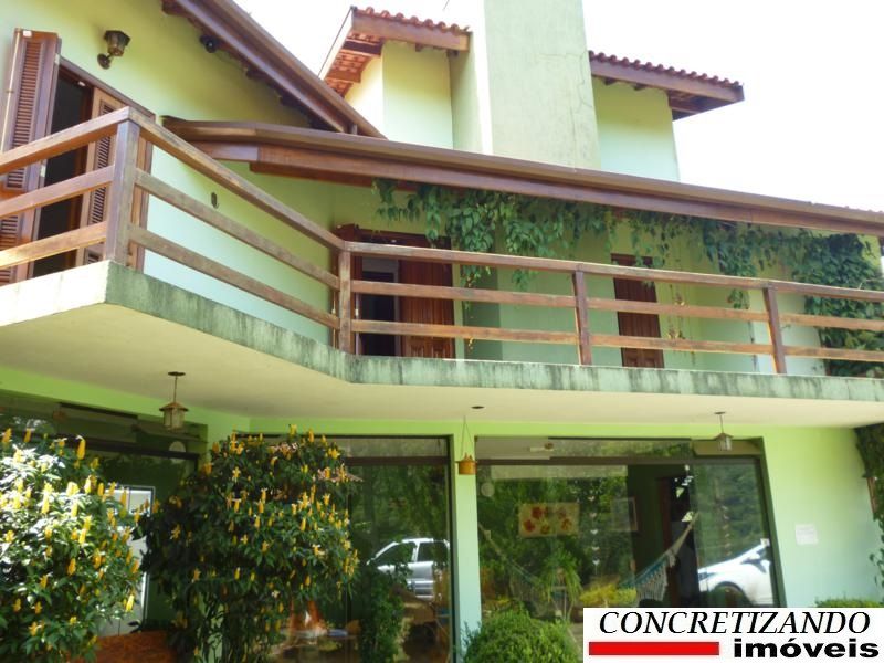 Linda casa em Santo Antonio do Pinhal - Campos do Jordão -