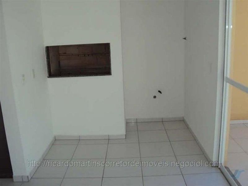 Condomínio Residencial Veneto-bairro Ceará (em frente Unimed).