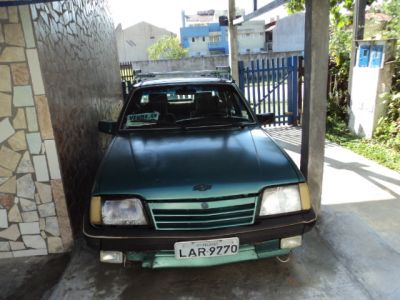 VENDO AUTOMOVEL MARCA MONSA SL/E COR VERDE