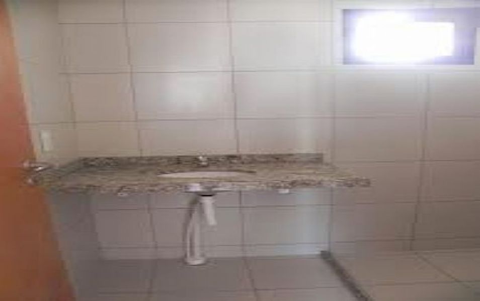 Apartamento em Candelária - Cód. 1106