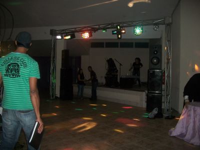 zocsom, aluguel de som, iluminação, telões e karaokê