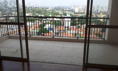 Vendo APTO na Belchior de Azevedo / PODIUM / 130m²