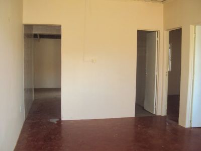 Casa com ótima localização