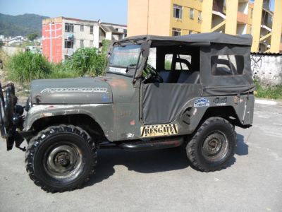JEEP 1973 EM BOM ESTADO