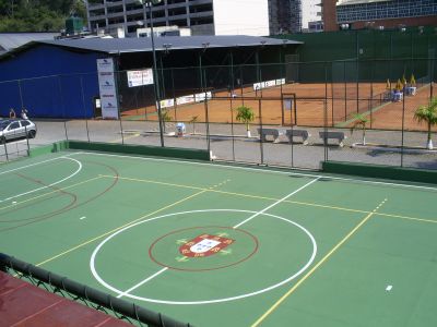 MARCAÇÃO E PINTURA DE QUADRAS ESPORTIVAS