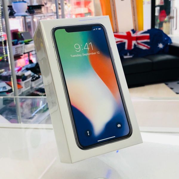 Nós vendemos atacado telefones móveis de todos os tipos