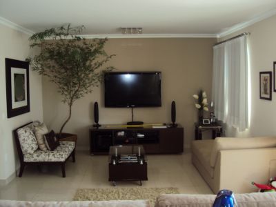 Vendo Urgente pela melhor oferta: Apartamento a 250m do Parque da Aclimação, 3 suítes sendo 1 máster