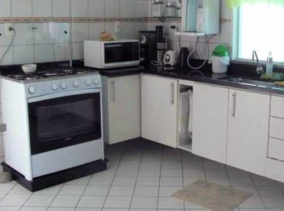 Casa em condomínio fechado a venda em Lauro de Freitas, Bahia