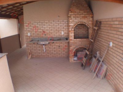 Olinto Imóveis vende Cobertura 4 qts no Recreio em Rio das Ostras