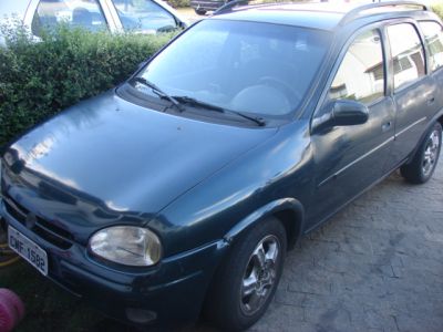 Vendo ou troco Corsa Wagon 98 + CB400 83 por moto + potente