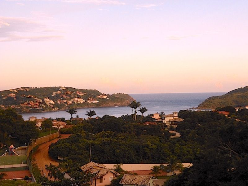 Pousada vista mar com uma casa independente a venda em Búzios, Ferradura