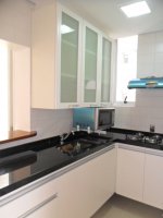 Apartamento localizado na Rua Alameda Jurupis - Moema - SP. Com duas suítes, 73m² de área útil.