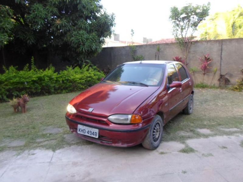Automovel Fiat Palio 1997 - 4 Portas