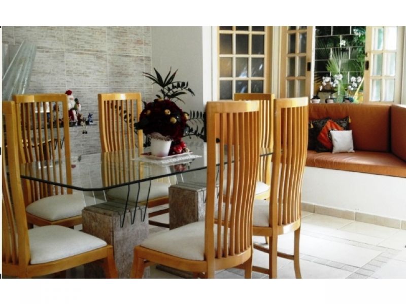 Vi523, excelente casa, de frente para area verde, com edicula