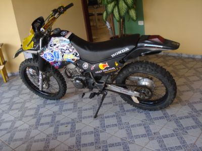 Vendo XT 225 de Trilha -  R$ 2500,00