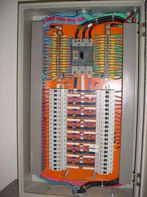 ELETRICISTA CREDENCIADO LIGHT e CREA - 91859720