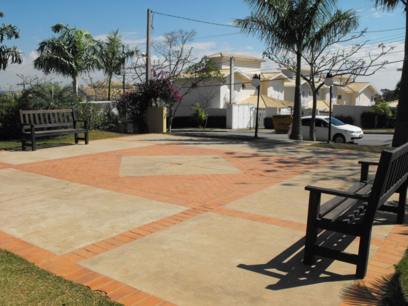 Casas em condomínio Chácara das Palmeiras Imperiais