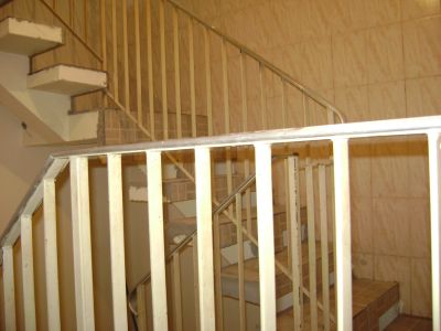 Casa com 03 dorms e 01 vaga em A.E Carvalho