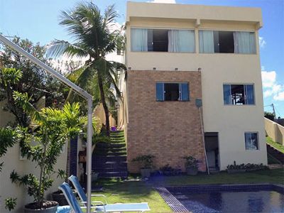 Casa duplex com 04 suites a venda em Salvador, Pituaçu