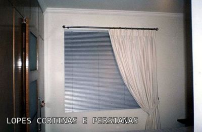 LAVAGEM DE CORTINAS E PERSIANAS