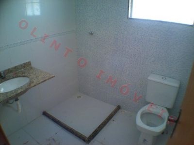 Olinto Imóveis vende Duplex 4 qts no Recreio em Rio das Ostras