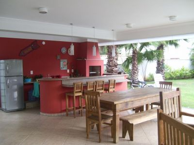 CASA A VENDA - CONDOMÍNIO RESERVA COLONIAL -  (19)7814-4377