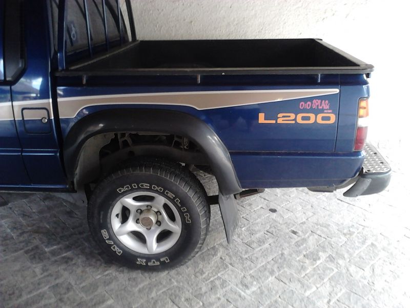 Mitsubishi L200
