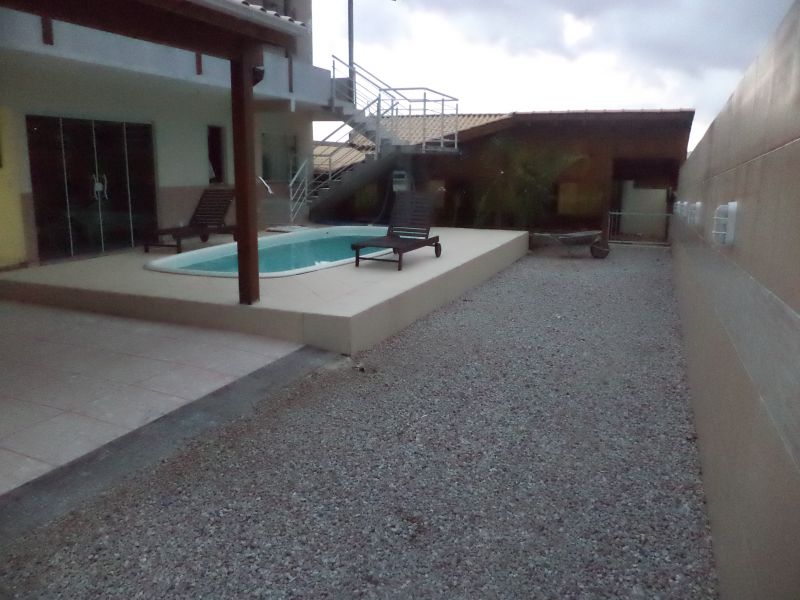 ótima casa com piacina