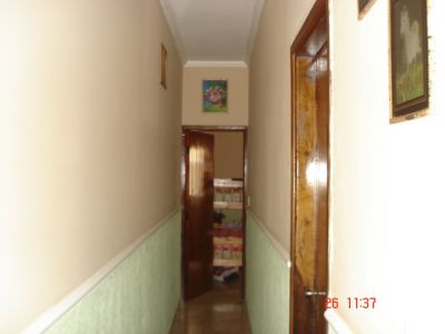 Casa Geminada. 2 Dormitórios e uma Suíte a 150 m da Praia!