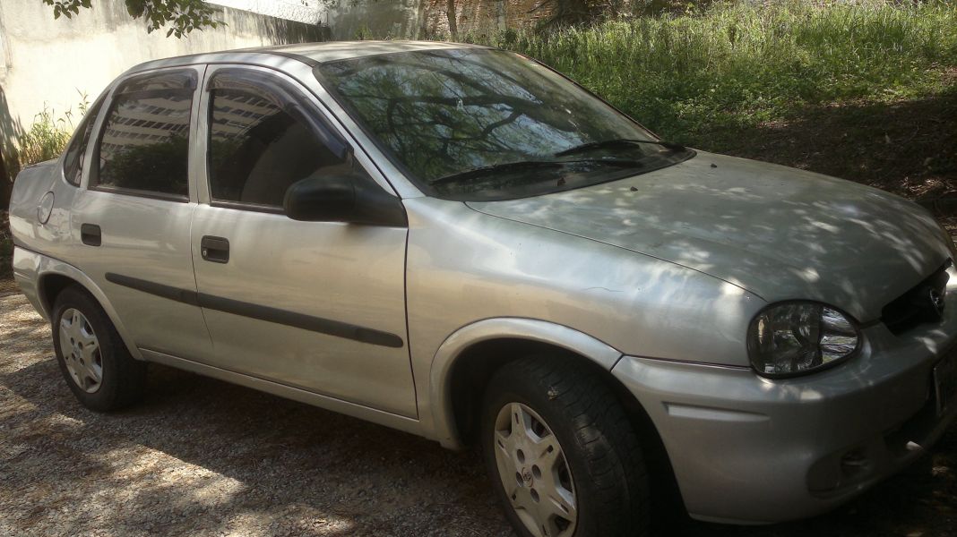 Corsa Classic sedan 1.0 VHC