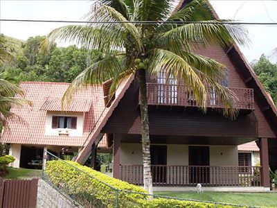Casa em condominio a venda em Angra dos Reis 
