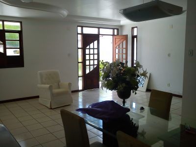 CASA A VENDA EM CONDOMINIO FECHADO EM MACEIO