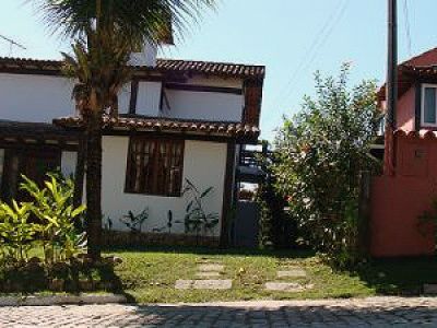 Casa duplex em condomínio a venda em Buzios, Tartaruga
