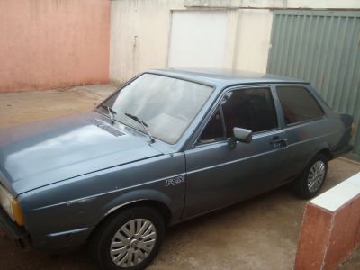 vendo/troco um voyage 84/85