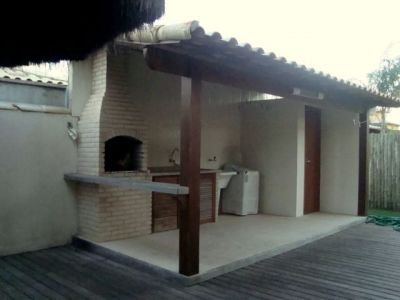 Casa em condomínio a venda no centro de Búzios