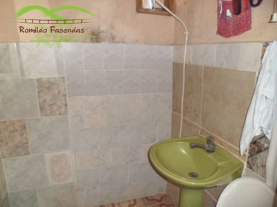 casa de 3 quartos 2 banheiro