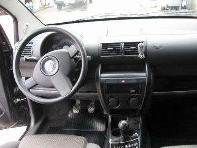 Fox 1.0 novo para venda